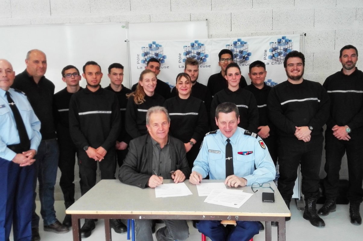 Signature convention partenariat CAP AS et Gendarmerie